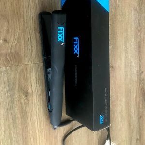 FixxRx 1” Flat Iron